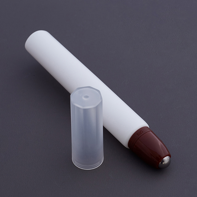 Aplicador de rodillo de masaje, tubo de embalaje de crema para ojos vac&iacute;o superior