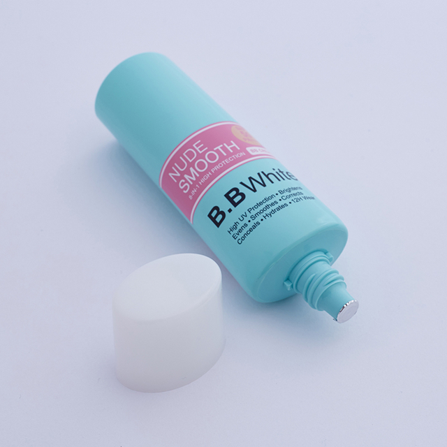 Tubo pl&aacute;stico suave del apret&oacute;n de la crema de manos de la cara del protector solar vac&iacute;o