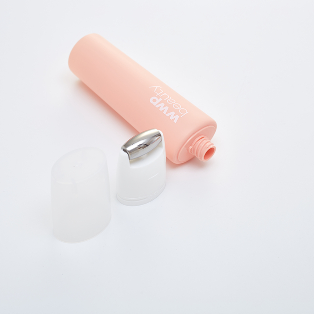 Tubo suave cosm&eacute;tico del protector solar del masaje del aplicador del rodillo del metal 30-50ml