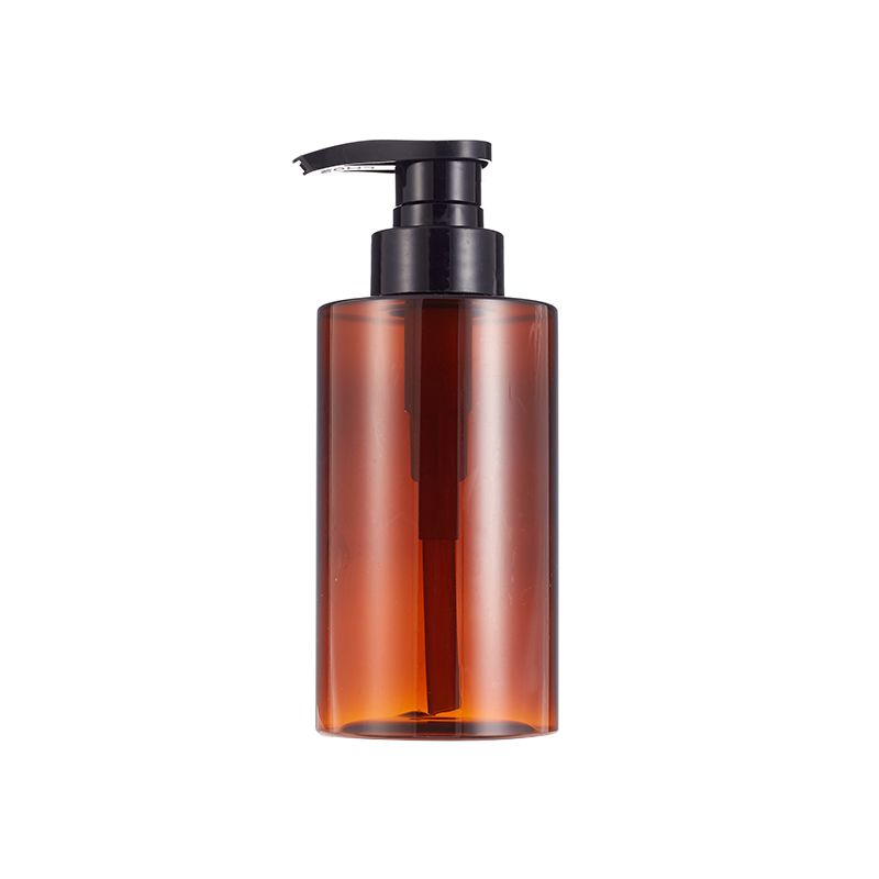 Botella redonda cosm&eacute;tica PET con bomba de loci&oacute;n (2)